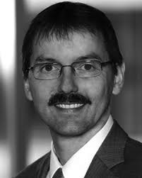 Automorphism Faithfulness Metrics for Symmetric Graph Drawings