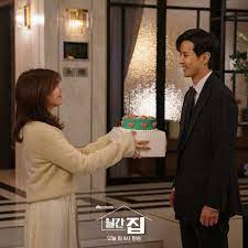 War in life (2021) my roommate is a gumiho (2021) move to heaven (2021) use for my talent (2021) mine (2021) dark hole (2021) married first then fall in love (2021) imitation (2021) Jung So Min Prepares Surprise Birthday Party For Kim Ji Suk In Monthly Magazine Home Soompi