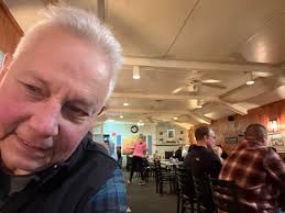 Leaving Geneva IL at 3AM has it's benefits. Made it to Wooden Shoe  Restaurant in Holland, MI in three hours by 7AM,