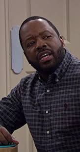 K.C. Undercover" Catch Him If You Can (TV Episode 2016)