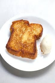 Brioche Nanterre Perdue Glace A La Vanille Terroir Parisien Yannick Alleno Toast Food Breakfast