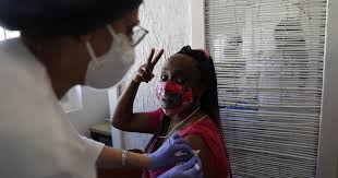 E' alta in israele la richiesta per ottenere una terza dose del vaccino contro il coronavirus. I Veri Numeri Dei Contagi In Israele Il Foglio