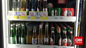 Jadi, ujung ujung nya kan die tuh, hisap lagi sampai habis die nya. Minuman Keras Gambar Bir Bintang Dan Rokok Arumi Gambar