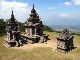 Candi Borobudur Merupakan Bentuk Peninggalan Sejarah Pada Zaman Raja Seputar Bentuk