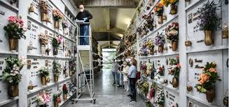 Rischio zona rossa in tutta la regione. La Storia Dei Dati Spariti Della Regione Lombardia Sui Morti Da Coronavirus Pagella Politica