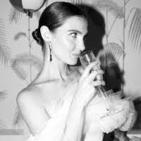 Aisling Douglas's Instagram, Twitter & Facebook