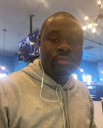 Justin Mitchell (@justinmitchellcomedian) • Instagram photos and videos