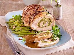 Unser Beliebtes Rezept Fur Schweinerollbraten Mit Barlauch Senf Fullung Und Mehr Als 55 000 Weitere Kostenlose Rezepte Au Rezepte Schweinerollbraten Rollbraten