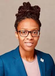 Danielle Pulliam's Instagram, Twitter & Facebook