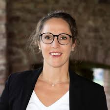 Judith Heinecke's Instagram, Twitter & Facebook