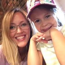 kellie macdonald (@_kelmacdonald)