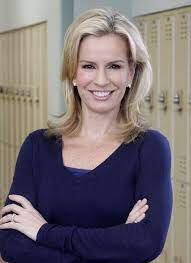 Dr Jennifer Ashton Named Abc News Sr Medical Contributor Jennifer Abc News Pretty Face