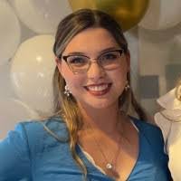 Jennifer Burge's Instagram, Twitter & Facebook