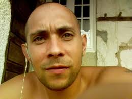 Les relations de Roberto VALERIO