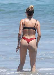 The Foru Body Types, Fellow One Research - Celebrity Ireland Baldwin Body Type One (BT1) Shape Figure