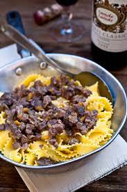 4 filetto di maiale in crosta di pane (tuscan pig … Pappardelle Al Ragu Bianco Di Cinghiale Peperoni E Patate