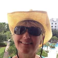 Today we're remembering Dr. Kim Hombs, a longtime supporter of Carolina  Waterfowl Rescue and a dedicated veterinarian who made a lasting impact