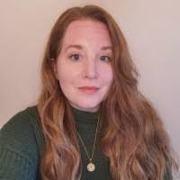 Sara Stott's Instagram, Twitter & Facebook