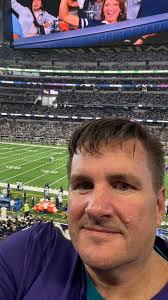 Jeffery Schweiger's Instagram, Twitter & Facebook