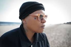 A los 72 años, la legendaria Patti Smith será la imagen de Yves Saint  Laurent