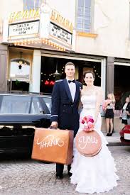 Pink Orange Vintage Travel Themed Wedding Hochzeit Motto Hochzeitsmotto Und Hochzeitsfoto Idee