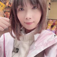 白衣蒼狗》：不妥協的凝視