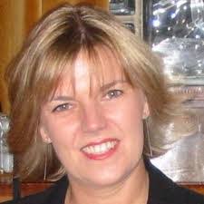 Michelle Lockyer's Instagram, Twitter & Facebook