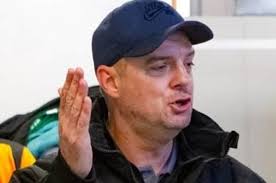 Exceptional, loyal, unique: heartfelt tributes paid after death of Graeme  Gee