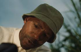 BBC Death in Paradise fans fume show has lost 'comedy element' following  Ralf Little replacement: 'Worried'