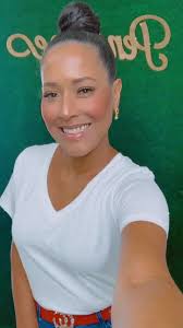 Simple y Sencillo pero lucirás súper chic 😘 #pañuelo #pañoletas  #tipsdeestilo #tipsdebelleza