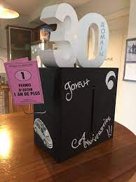 Urne Pour 30 Ans Idee Urne Anniversaire Decoration Anniversaire 30 Ans Deco Anniversaire 30 Ans