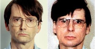 Leslie studied at the academy of radio arts in toronto before moving on to new. Uk David Tennant Narrates New Dennis Nilsen Documentary The Real Des Tonight On Itv