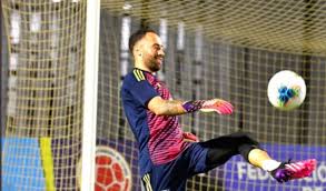 La selección colombia avanzó a semifinales de la copa américa tras vencer a uruguay desde el lanzamiento desde el punto penal tras una gran noche de david ospina. Seleccion Colombia David Ospina Capitan Por Bajas De James Y Falcao Antena 2