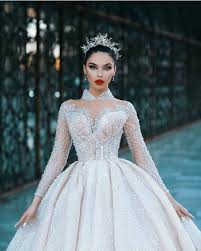 Haute Couture Book On Instagram Pure Beauty By Amievent Official By Juxhinkurti Queen Wedding Dress Bridal Looks Snow Dress