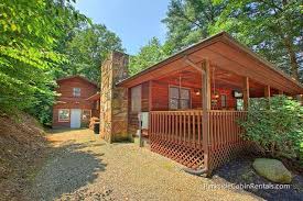 Stony brook cabins offers these 3 bedroom gatlinburg cabins and chalet rentals in the smoky mountains of tennessee. Wildflower Haven 3 Bedroom Cabin At Parkside Cabin Rentals
