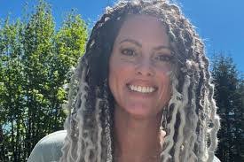 Stephanie Cork's Instagram, Twitter & Facebook