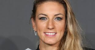 C'est le cas de ce couple de nantais marié le 31 juillet à la poterie. Pauline Ferrand Prevot Championne Du Monde De Cyclo Cross Et Cross Country Photocall Et Ceremonie Des Sportel Awards 2020 A La Salle Prince Pierre Du Grimald Purepeople
