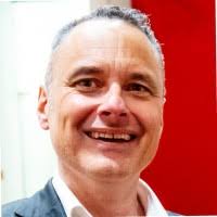 600+ perfiles de «Calzone»