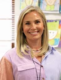 Addison Hines's Instagram, Twitter & Facebook