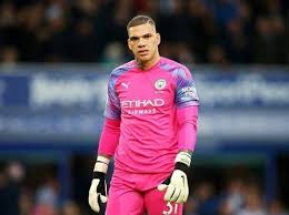 Ederson former footballer from brazil attacking midfield last club: Ederson Leva Gol Mas Atinge Marca Expressiva Na Vitoria Do Manchester City 06 04 2021 Uol Esporte