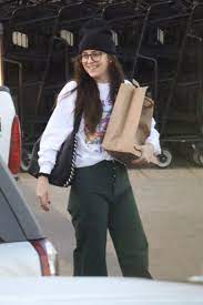 Dakota johnson dakota johnson talked about working with her boyfriend 14 may 2020. Dakota Johnson Out In Malibu 01 13 2020 Celebmafia