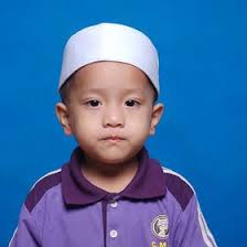 Muna Ahmad (sarasyifakina)