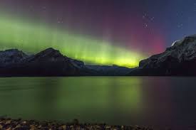 Seeing Northern Lights Aurora Borealis In Banff See The Northern Lights Northern Lights Photo Northern Lights