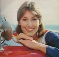 Untangled: Singer, speaker and author Michele Pillar back with new album  and book