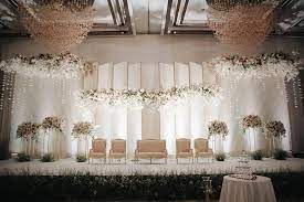 Inspirasi dekorasi pelaminan terbaru free music by: Image May Contain Indoor Indoor Wedding Decorations Simple Wedding Decorations Wedding Backdrop Decorations
