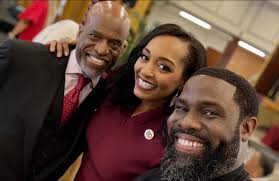 God continues to leave me in awe. Thank you to my sister, Madame President  @mkwthe7th & the ENTIRE @hustontillotsonuniversity for allowing me to come  back and serve you