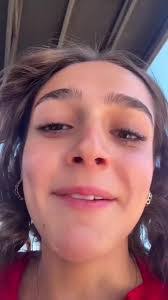 Stephanie Rich's Instagram, Twitter & Facebook