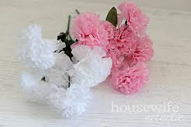 Since the vines i bought had bright yellow and orange florals, i decided to replace the existing flowers with ones that matched my theme. How To Make Dollar Store Hair Flowers Housewife Eclectic