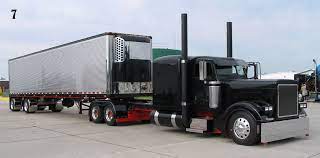 Pin On Custom Big Rigs