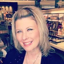 Karin Crabtree's Instagram, Twitter & Facebook